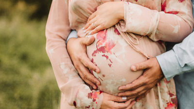 How to Plan Your Maternity Shoot: Advice from a Photographer