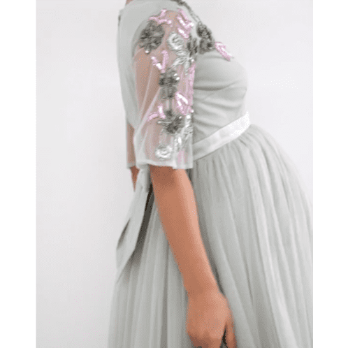 The Lily: Embellished Sleeves & Tulle Skirt - La Belle Bump